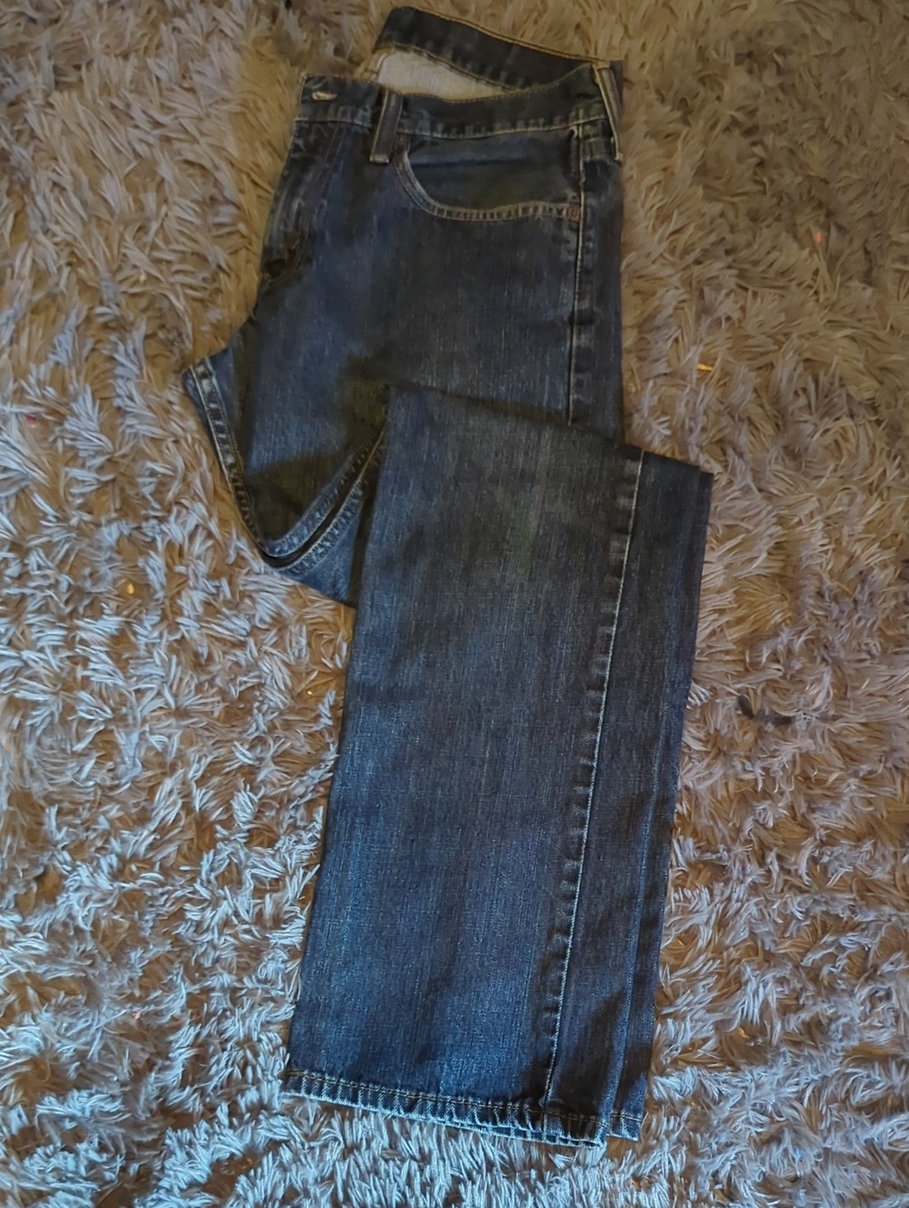 32W/34L Levi's men's Dark Blue Straight Leg Jeans